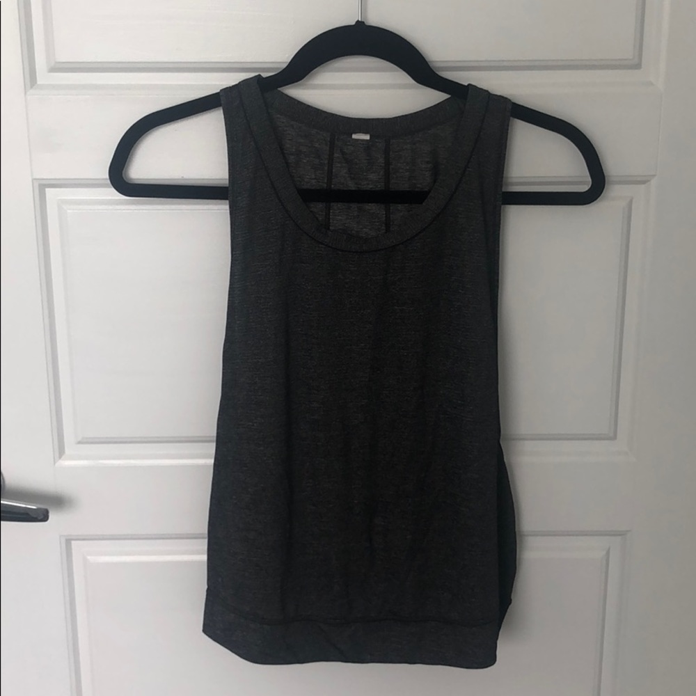 Lululemon grey tank top